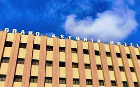 Grand Astoria Hotel
